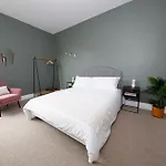 The Artist's House Апартаменты Скарборо