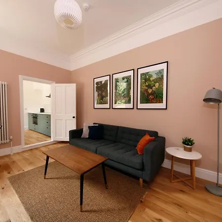 The Artist's House Apartment