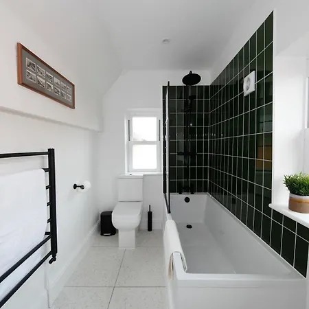 The Artist's House * Scarborough