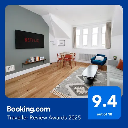 Apartment The Artist's House